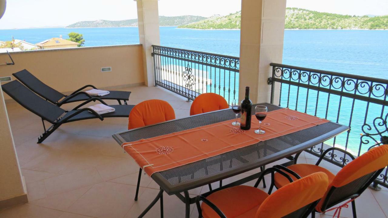 Apartments Villa Ante Grebaštica Екстериор снимка